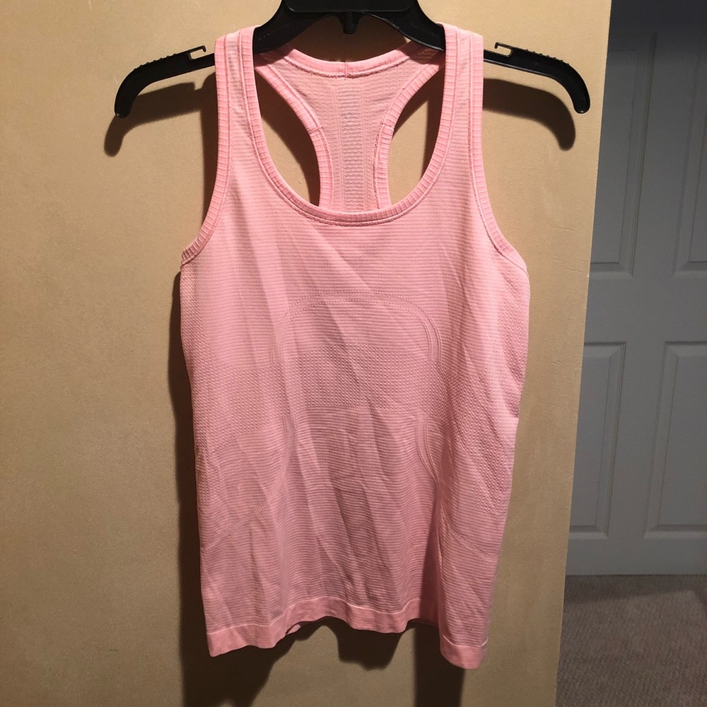Lululemon | Swifty Tech Racerback